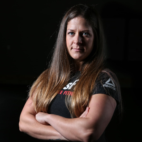Lisa Levdansky coach at IronHawk CrossFit